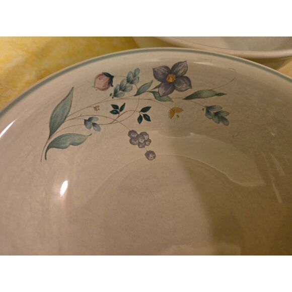 Pfaltzgraff April Pattern Super Soup/Cereal Bowls Lot of 3 - Picture 4 of 5